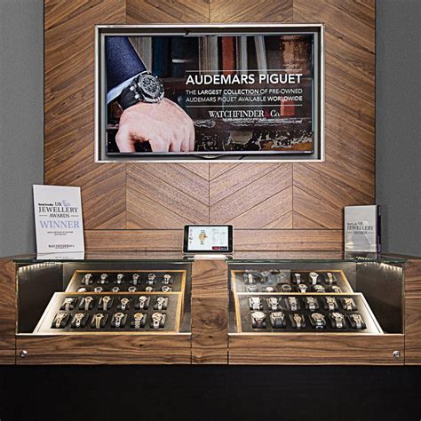 watchfinder bluewater stock